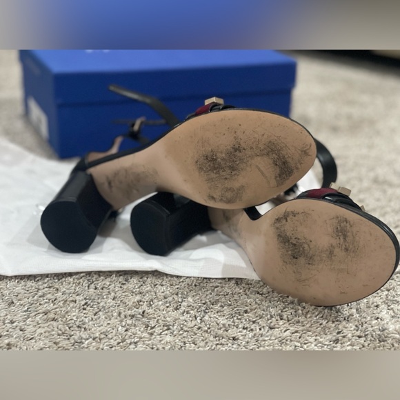 Stuart Weitzman Size 9 Black ankle strap sandal - Picture 8 of 8